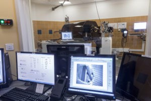 lab technology in a medical faciclity that does proton radiation